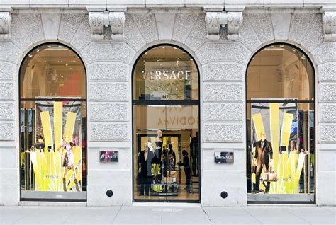 versace nyc 5th ave